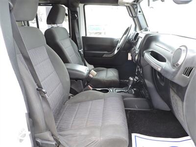 2011 Jeep Wrangler Sport   - Photo 10 - Lexington, NE 68850