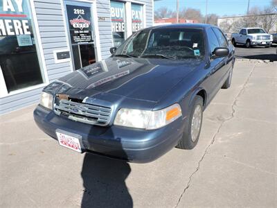 2008 Ford Crown Victoria   - Photo 2 - Grand Island, NE 68801