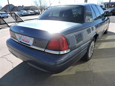 2008 Ford Crown Victoria   - Photo 5 - Grand Island, NE 68801