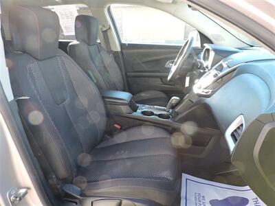 2010 Chevrolet Equinox LT   - Photo 10 - Kearney, NE 68847