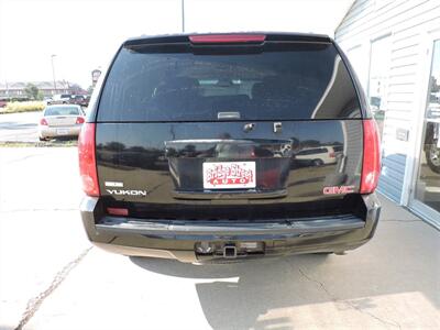 2007 GMC Yukon SLE   - Photo 6 - Grand Island, NE 68801