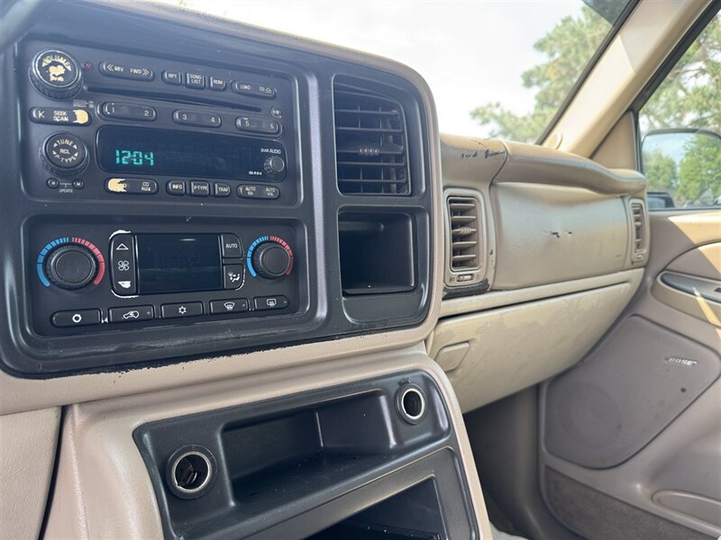 2004 Chevrolet Tahoe LS - Photo 17 - Grand Island, NE 68801