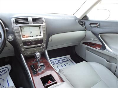 2006 Lexus IS   - Photo 11 - Lexington, NE 68850