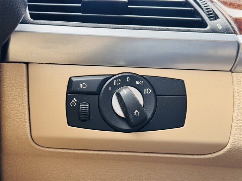 2011 BMW X5 xDrive35i - Photo 9 - Kearney, NE 68847