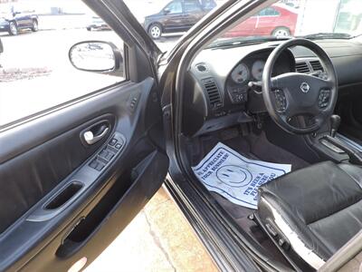 2002 Nissan Maxima GLE   - Photo 15 - Grand Island, NE 68801