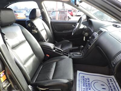 2002 Nissan Maxima GLE   - Photo 10 - Grand Island, NE 68801