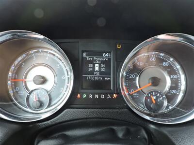 2011 Chrysler Town & Country Touring-L   - Photo 17 - Lexington, NE 68850