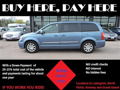 2011 Chrysler Town & Country Touring-L   - Photo 1 - Lexington, NE 68850