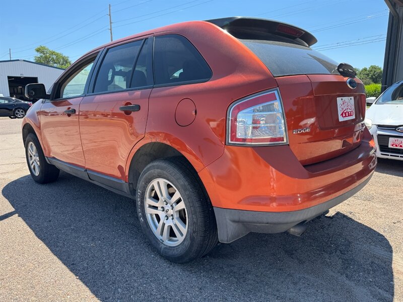 2008 Ford Edge SE - Photo 8 - North Platte, NE 69101