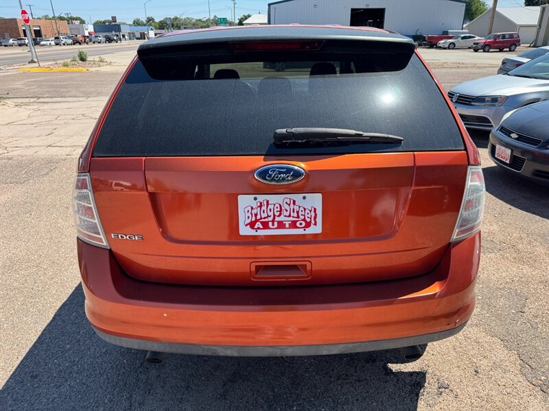 2008 Ford Edge SE - Photo 7 - North Platte, NE 69101