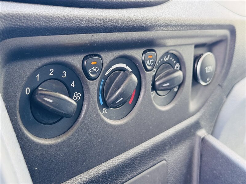 2015 Ford Transit 150 - Photo 16 - Lexington, NE 68850