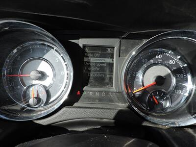 2016 Chrysler Town & Country Touring   - Photo 19 - Kearney, NE 68847