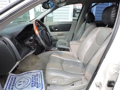 2004 Cadillac SRX   - Photo 9 - Grand Island, NE 68801