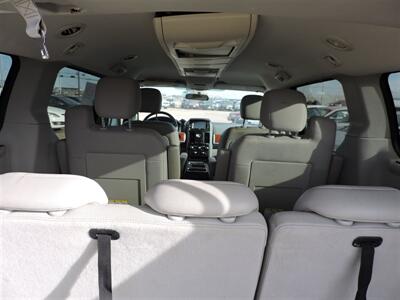 2008 Chrysler Town & Country Touring   - Photo 14 - Kearney, NE 68847