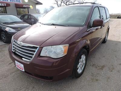 2008 Chrysler Town & Country Touring   - Photo 2 - Kearney, NE 68847