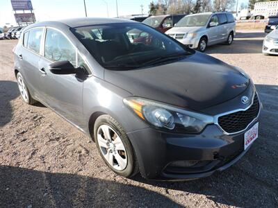 2016 Kia Forte5 LX   - Photo 4 - Lexington, NE 68850