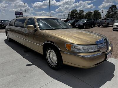 1999 Lincoln Town Car Executive - Photo 8 - Lexington, NE 68850