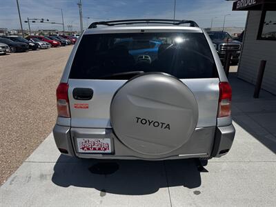 2002 Toyota RAV4   - Photo 8 - Lexington, NE 68850
