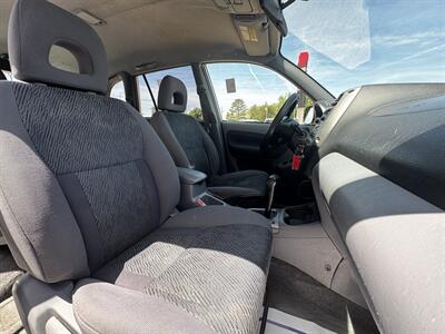 2002 Toyota RAV4   - Photo 11 - Lexington, NE 68850
