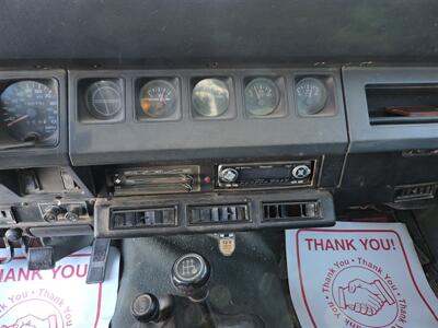 1993 Jeep Wrangler Sahara   - Photo 14 - Kearney, NE 68847