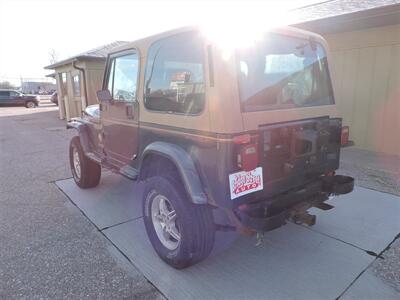 1993 Jeep Wrangler Sahara   - Photo 7 - Kearney, NE 68847