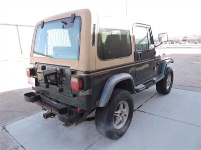 1993 Jeep Wrangler Sahara   - Photo 5 - Kearney, NE 68847