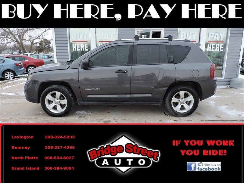 2014 Jeep Compass Latitude   - Photo 1 - Grand Island, NE 68801