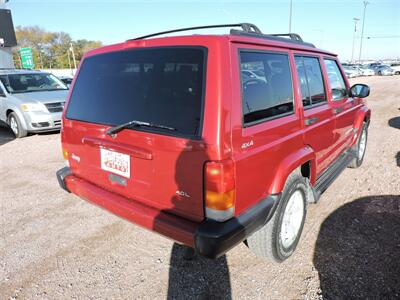 1999 Jeep Cherokee Sport   - Photo 5 - Lexington, NE 68850