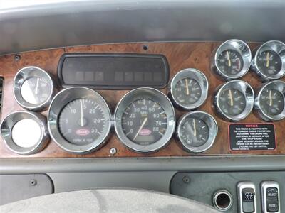 2004 PETERBILT CONVENTIONAL 387 - Photo 7 - Lexington, NE 68850