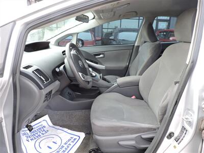 2010 Toyota Prius   - Photo 9 - Lexington, NE 68850