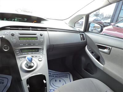 2010 Toyota Prius   - Photo 11 - Lexington, NE 68850