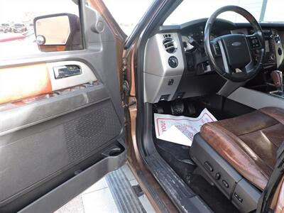 2011 Ford Expedition XLT - Photo 18 - Lexington, NE 68850