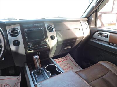 2011 Ford Expedition XLT - Photo 15 - Lexington, NE 68850