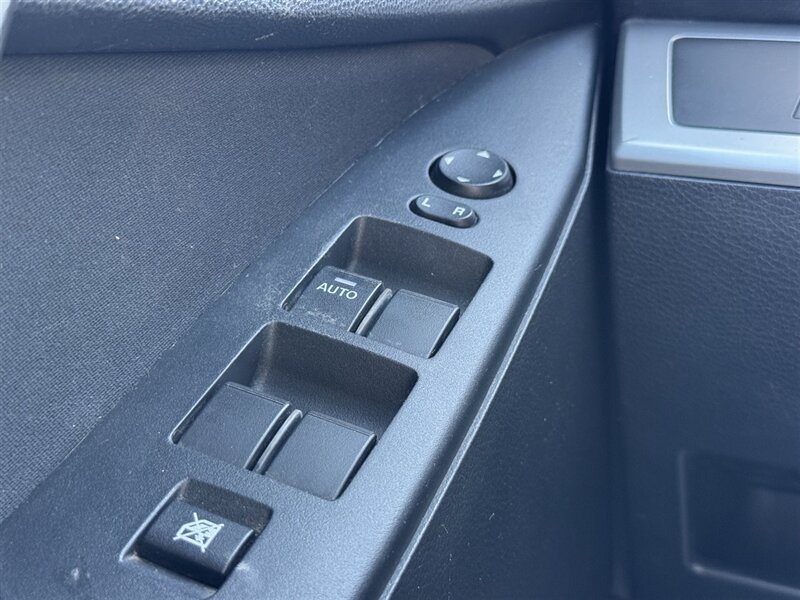 2010 Mazda Mazda3 s Sport - Photo 15 - Kearney, NE 68847