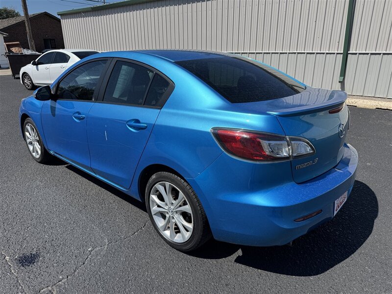 2010 Mazda Mazda3 s Sport - Photo 8 - Kearney, NE 68847