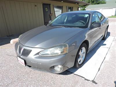 2007 Pontiac Grand Prix   - Photo 2 - Kearney, NE 68847