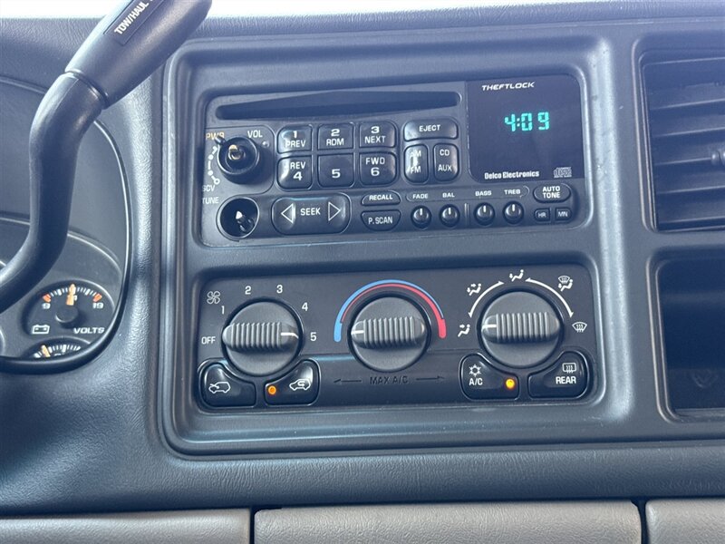 2002 Chevrolet Tahoe LS - Photo 15 - Lexington, NE 68850