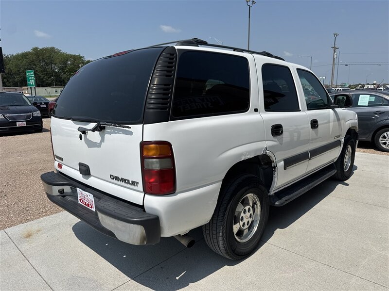 2002 Chevrolet Tahoe LS - Photo 6 - Lexington, NE 68850