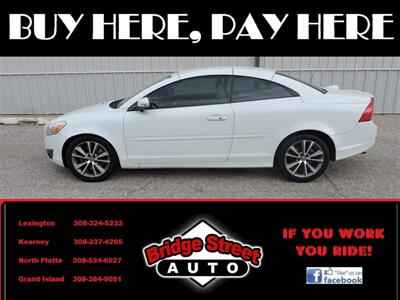 2011 Volvo C70 T5 - Photo 1 - Kearney, NE 68847