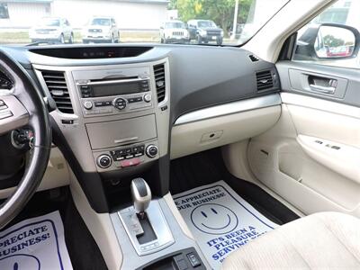 2011 Subaru Outback 2.5i Premium   - Photo 15 - Grand Island, NE 68801