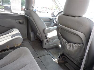 2006 Chrysler Town & Country Touring   - Photo 14 - Lexington, NE 68850