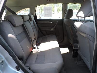 2009 Honda CR-V LX   - Photo 13 - Lexington, NE 68850