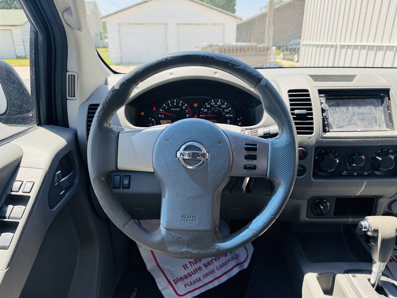 2008 Nissan Frontier SE V6 - Photo 13 - Kearney, NE 68847