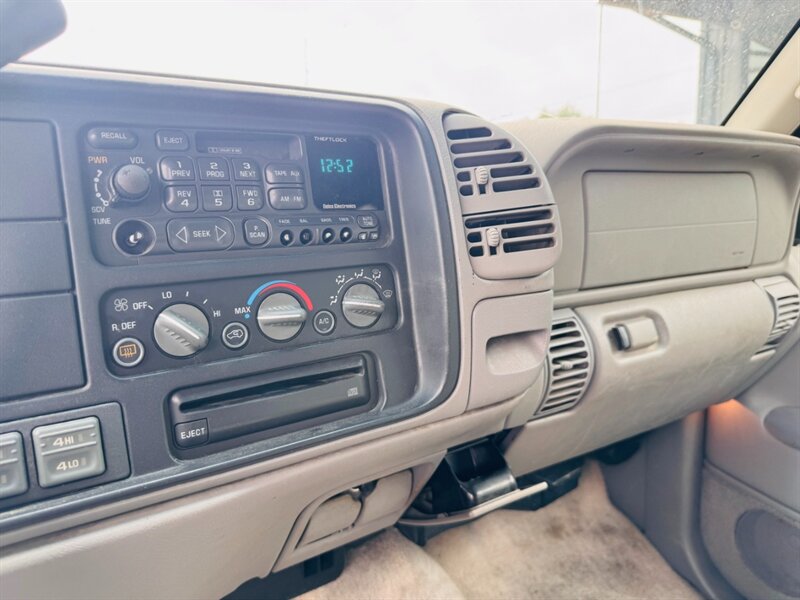 1999 GMC Suburban K1500 - Photo 15 - North Platte, NE 69101