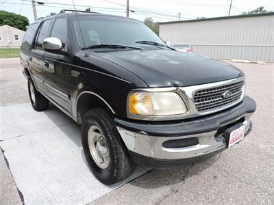 1998 Ford Expedition Eddie Bauer   - Photo 4 - Kearney, NE 68847