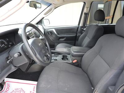 2004 Jeep Grand Cherokee Laredo   - Photo 7 - Kearney, NE 68847