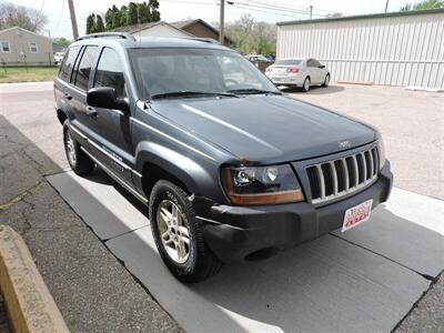 2004 Jeep Grand Cherokee Laredo   - Photo 4 - Kearney, NE 68847