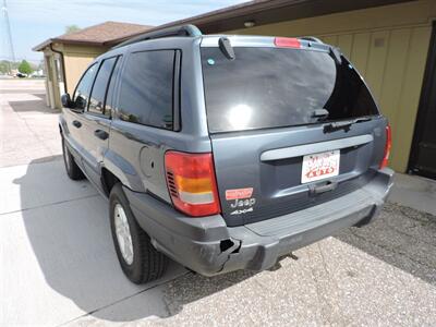 2004 Jeep Grand Cherokee Laredo   - Photo 6 - Kearney, NE 68847