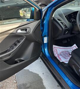 2015 Ford Focus SE   - Photo 15 - Kearney, NE 68847