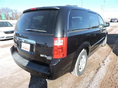 2010 Dodge Grand Caravan SXT   - Photo 5 - Lexington, NE 68850